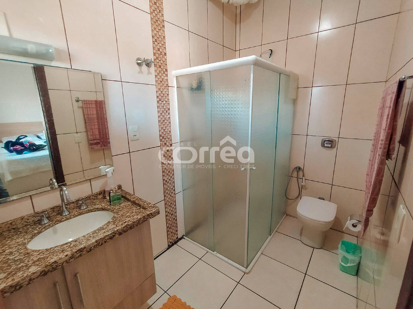 Sobrado à venda com 3 quartos, 243m² - Foto 13