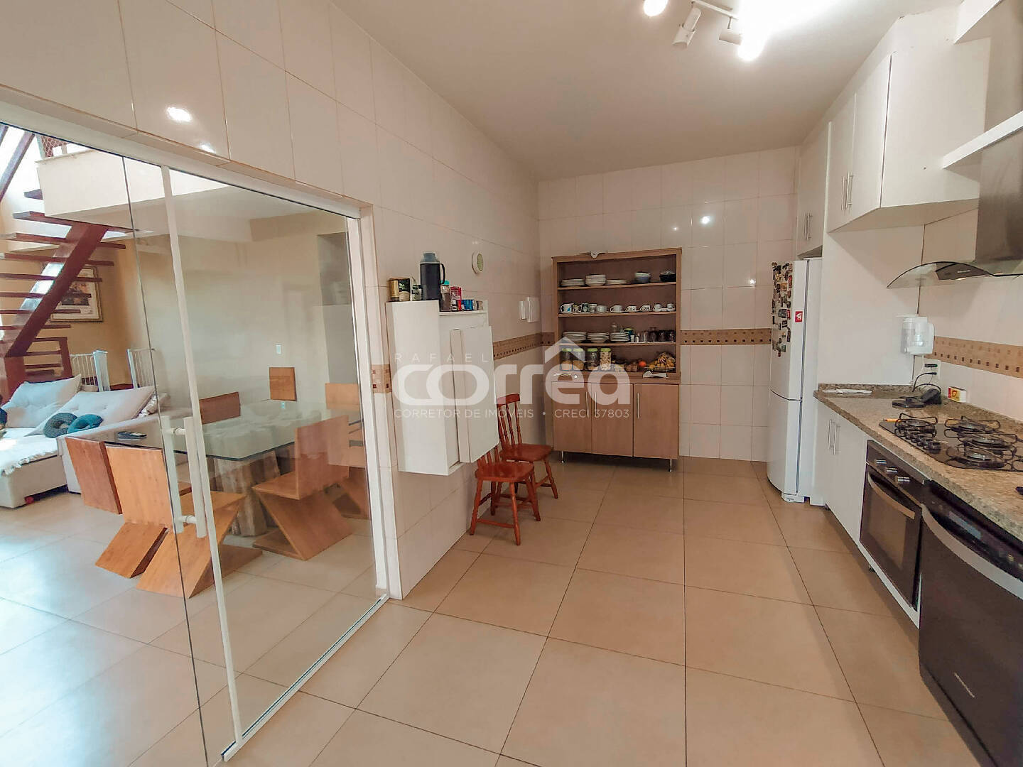 Sobrado à venda com 3 quartos, 243m² - Foto 21