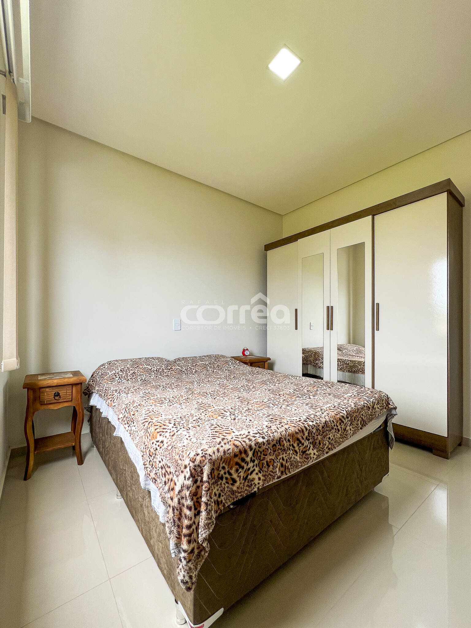 Apartamento à venda com 2 quartos, 63m² - Foto 10