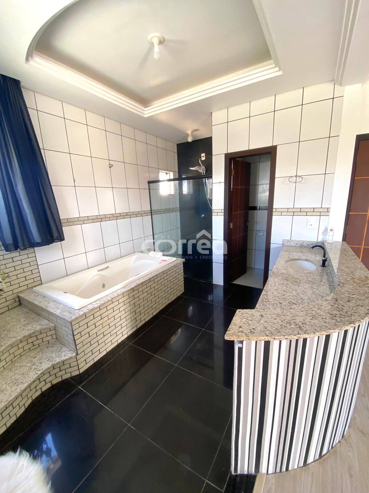 Sobrado à venda com 4 quartos, 300m² - Foto 20