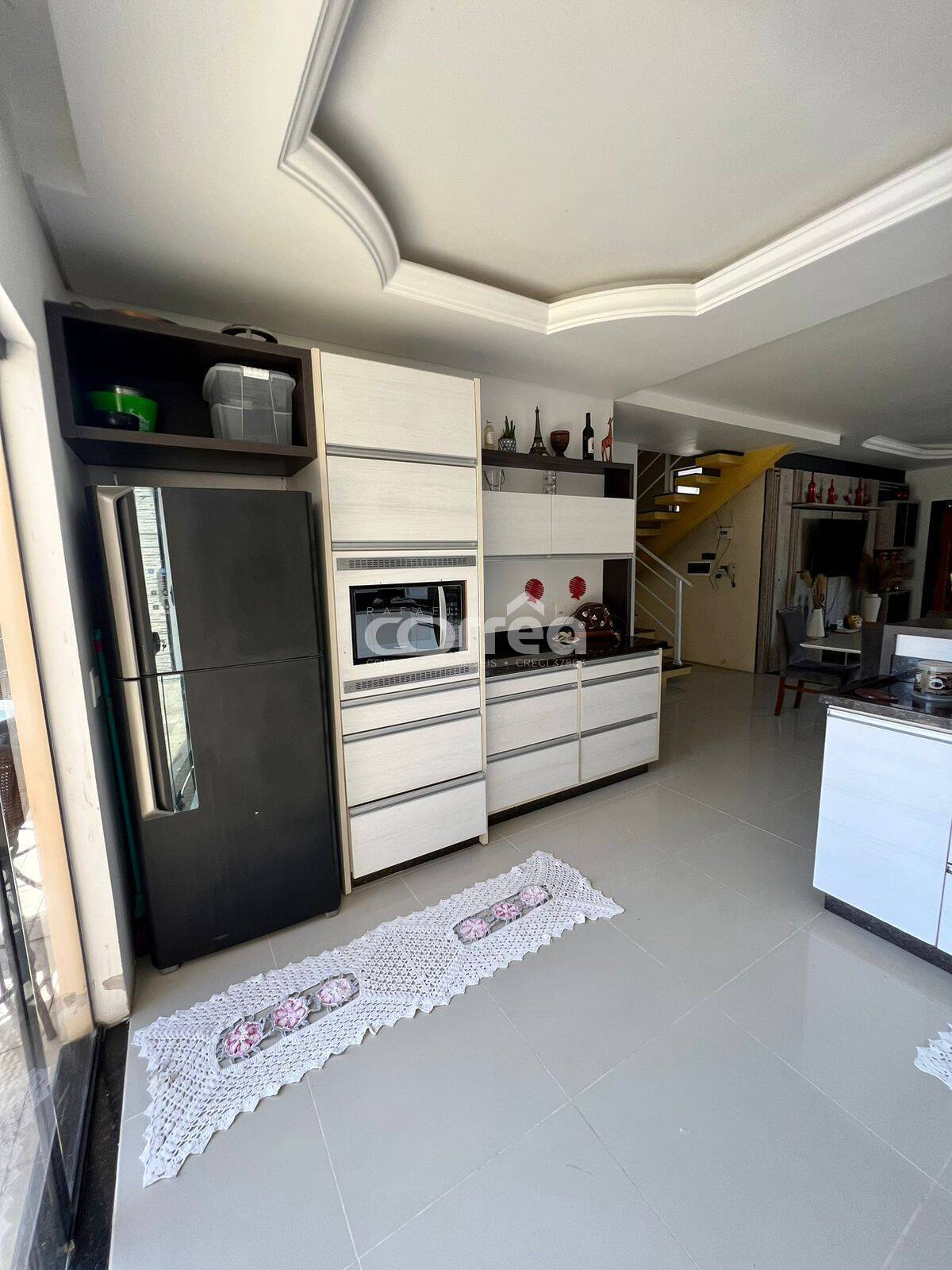 Sobrado à venda com 4 quartos, 300m² - Foto 8