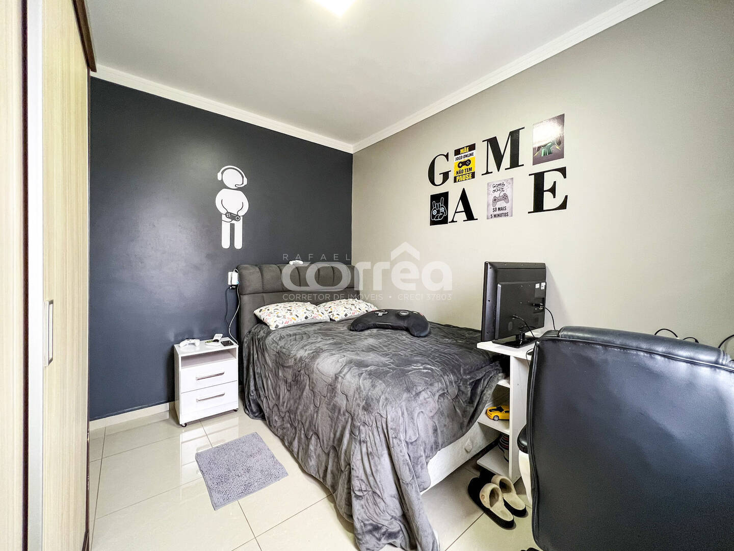 Casa à venda com 3 quartos, 250m² - Foto 32