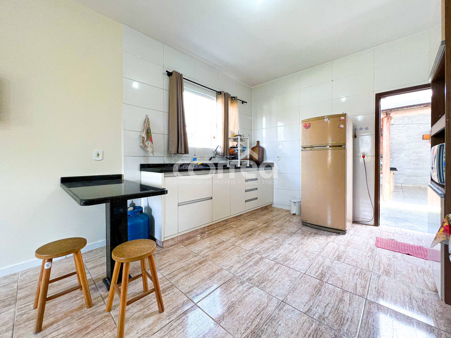 Casa à venda com 3 quartos, 135m² - Foto 9