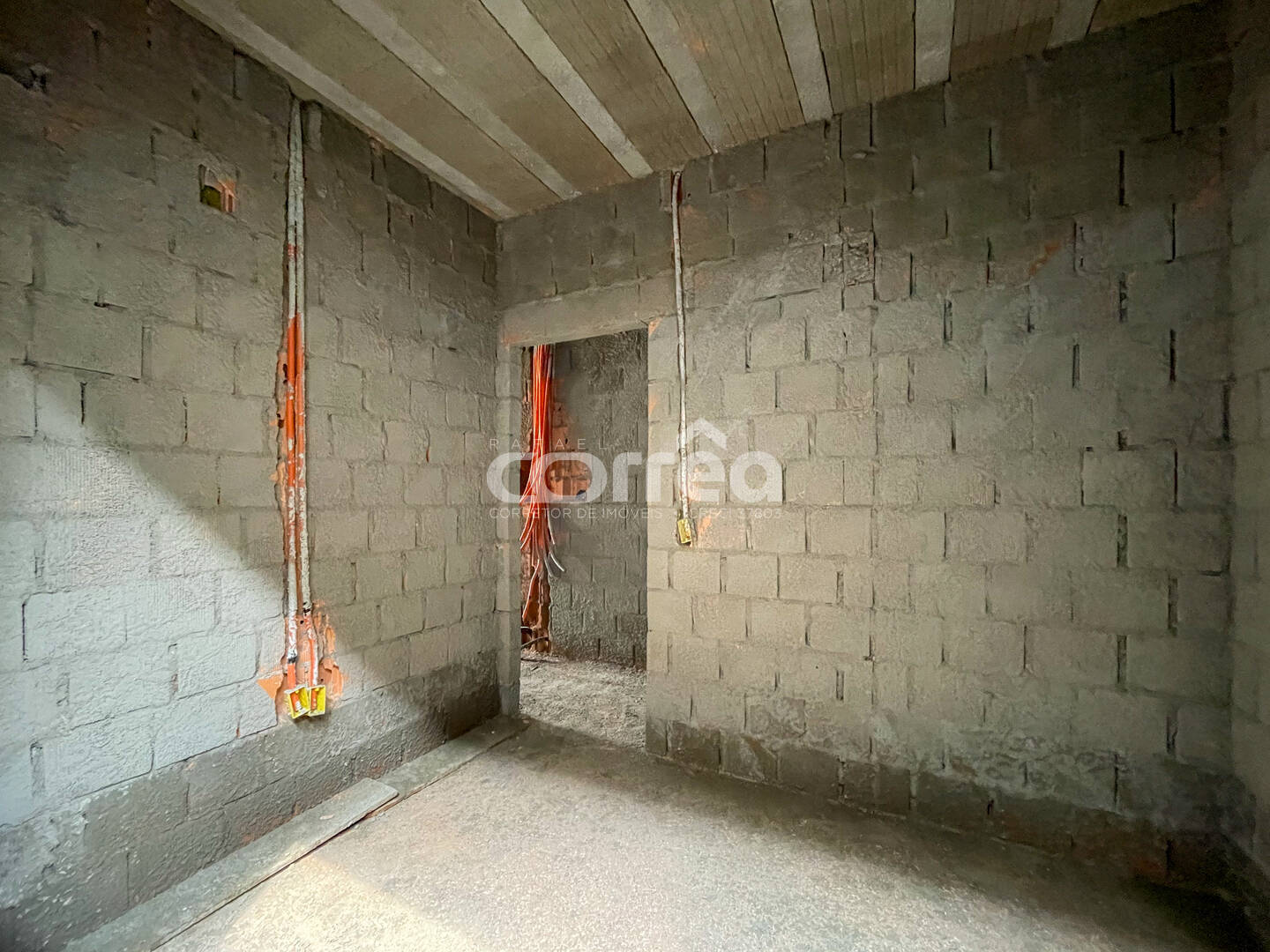 Casa à venda com 2 quartos, 62m² - Foto 17