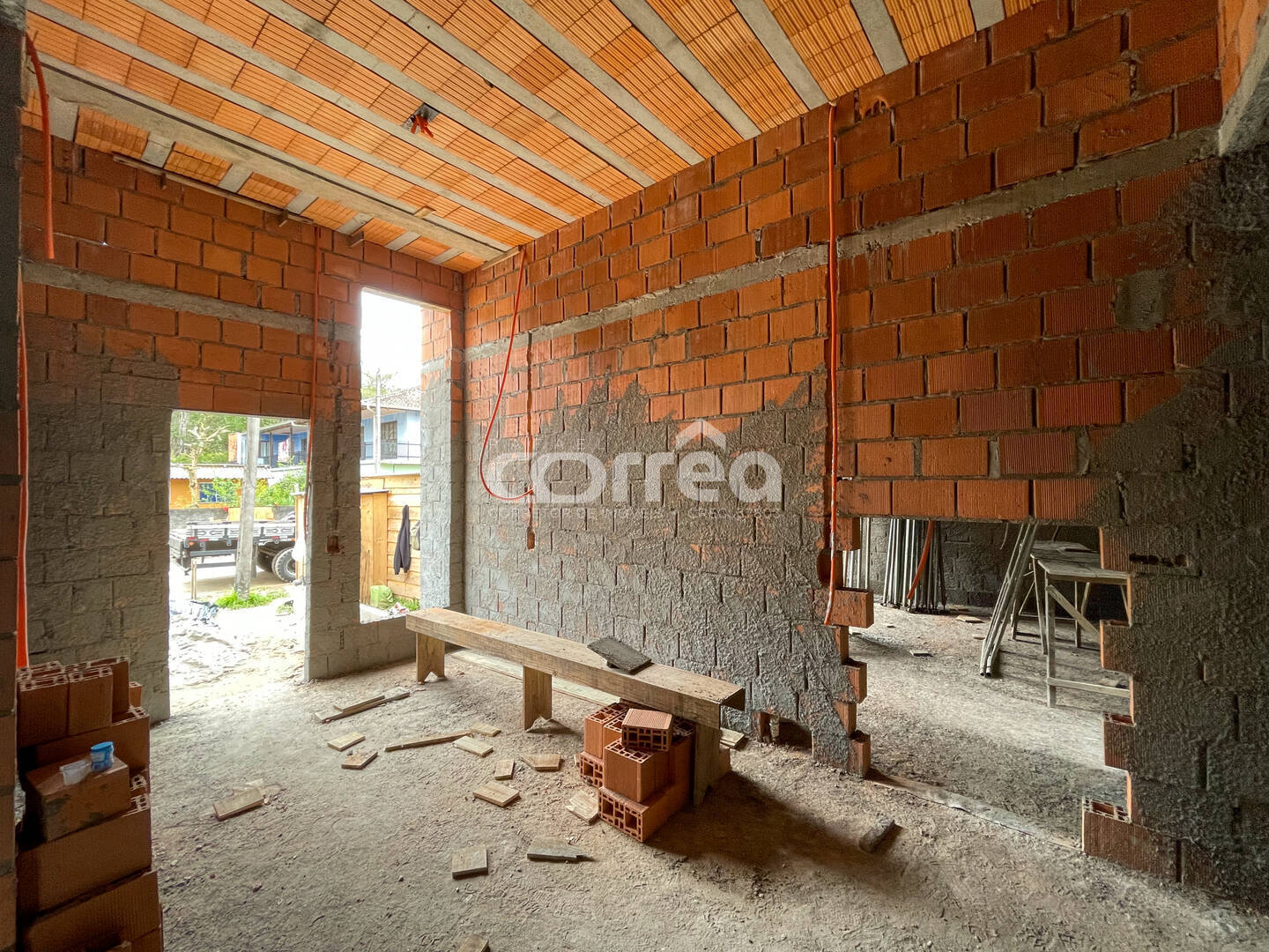 Casa à venda com 2 quartos, 62m² - Foto 14